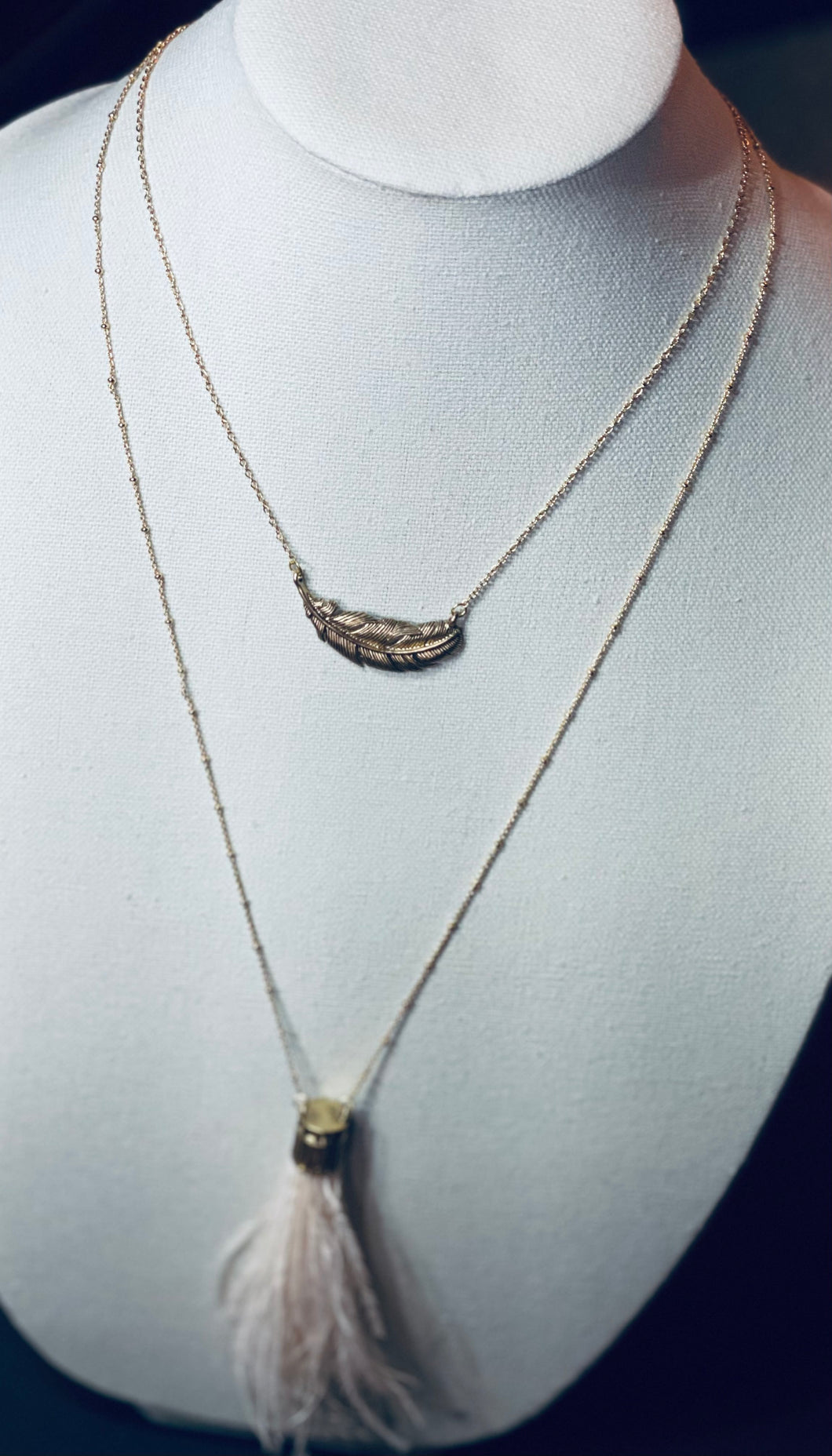 Feather Pendant Necklace Set