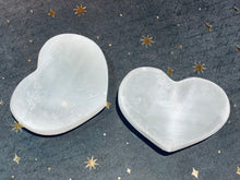 Load image into Gallery viewer, Selenite Bowl
