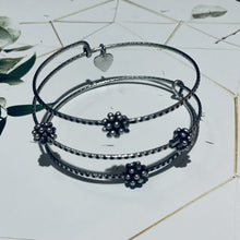 Load image into Gallery viewer, Three Ring Pewter Bangle with Charms