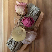 Load image into Gallery viewer, Decorative Sage Bundles