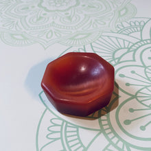 Load image into Gallery viewer, Cat's Eye Crystal Bowl