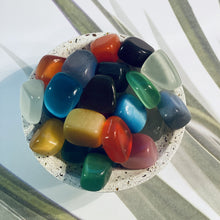 Load image into Gallery viewer, Cat's Eye Crystal Tumble