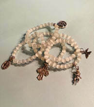 Load image into Gallery viewer, Cat’s Eye Crystal Bracelet with Charm
