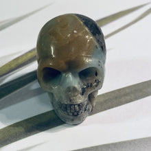 Load image into Gallery viewer, Crystal Skulls