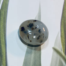 Load image into Gallery viewer, Dendritic Agate Crystal Palm Stone