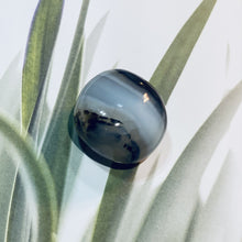 Load image into Gallery viewer, Dendritic Agate Crystal Palm Stone