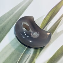 Load image into Gallery viewer, Druzy Agate Crystal Crescent Moon