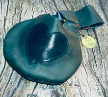 Load image into Gallery viewer, Genuine Leather Wristlet