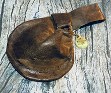 Load image into Gallery viewer, Genuine Leather Wristlet