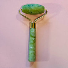 Load image into Gallery viewer, Jade Crystal Face Roller
