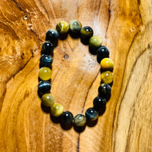 Load image into Gallery viewer, Blue Tiger's Eye Crystal Bracelet