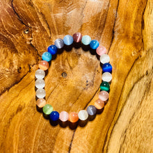 Load image into Gallery viewer, Cat's Eye Crystal Bracelet
