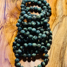 Load image into Gallery viewer, Kambaba Jasper Crystal Bracelet