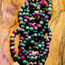Load image into Gallery viewer, Ruby Zoisite Crystal Bracelet