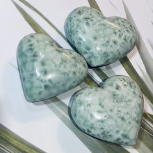 Load image into Gallery viewer, Green Snowflake Alabaster Crystal Heart
