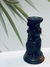 Load image into Gallery viewer, Sphere Decorative Goddess Venus Pedestal
