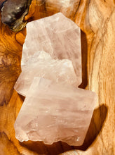 Load image into Gallery viewer, Rose Quartz Crystal Slice
